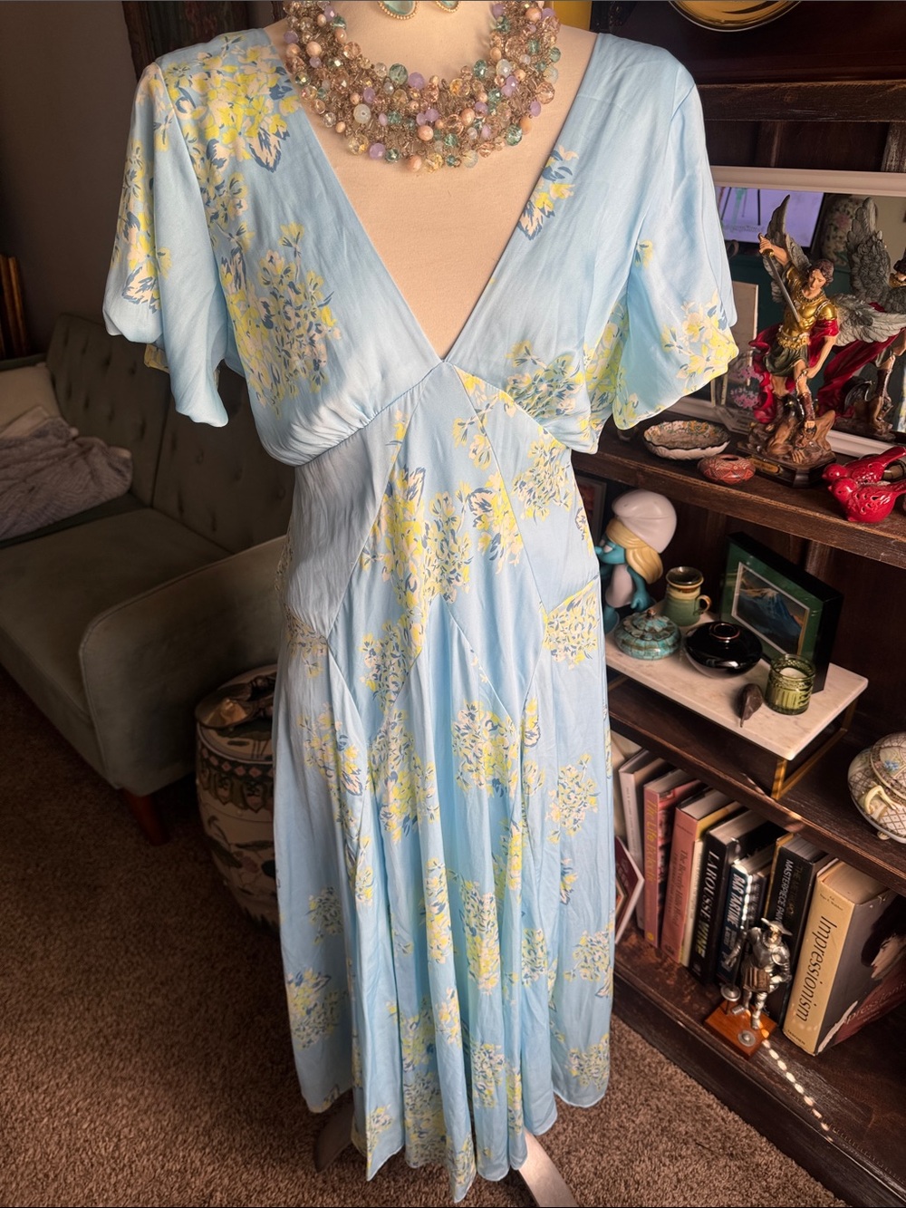 Free people Light Blue Floral V-Neck Midi Dress - Classic Women's Summer Dress